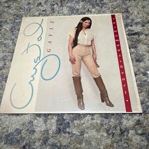 Crystal Gayle- A Woman’s Heart- vintage vinyl record from 1980